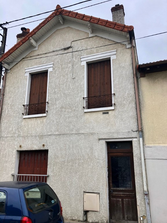 Sale apartment Villeneuve saint georges 165 000€ - Picture 1